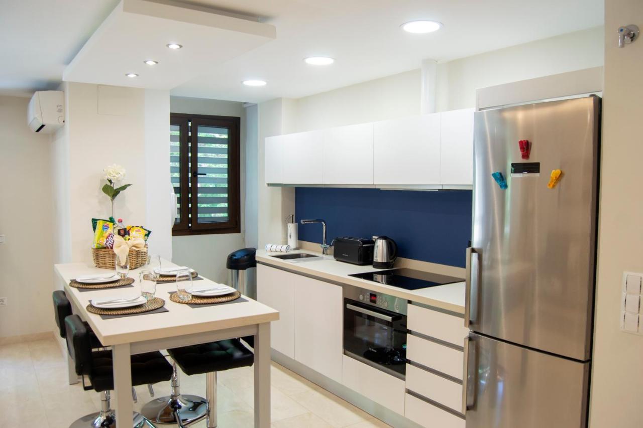 Edificio Ramiro Apartment Marbella Bagian luar foto